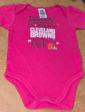 ❤️‍🔥10/$10❤️‍🔥 Baby Girls NFL Pink Cleveland Browns Onesie Size 3-6M